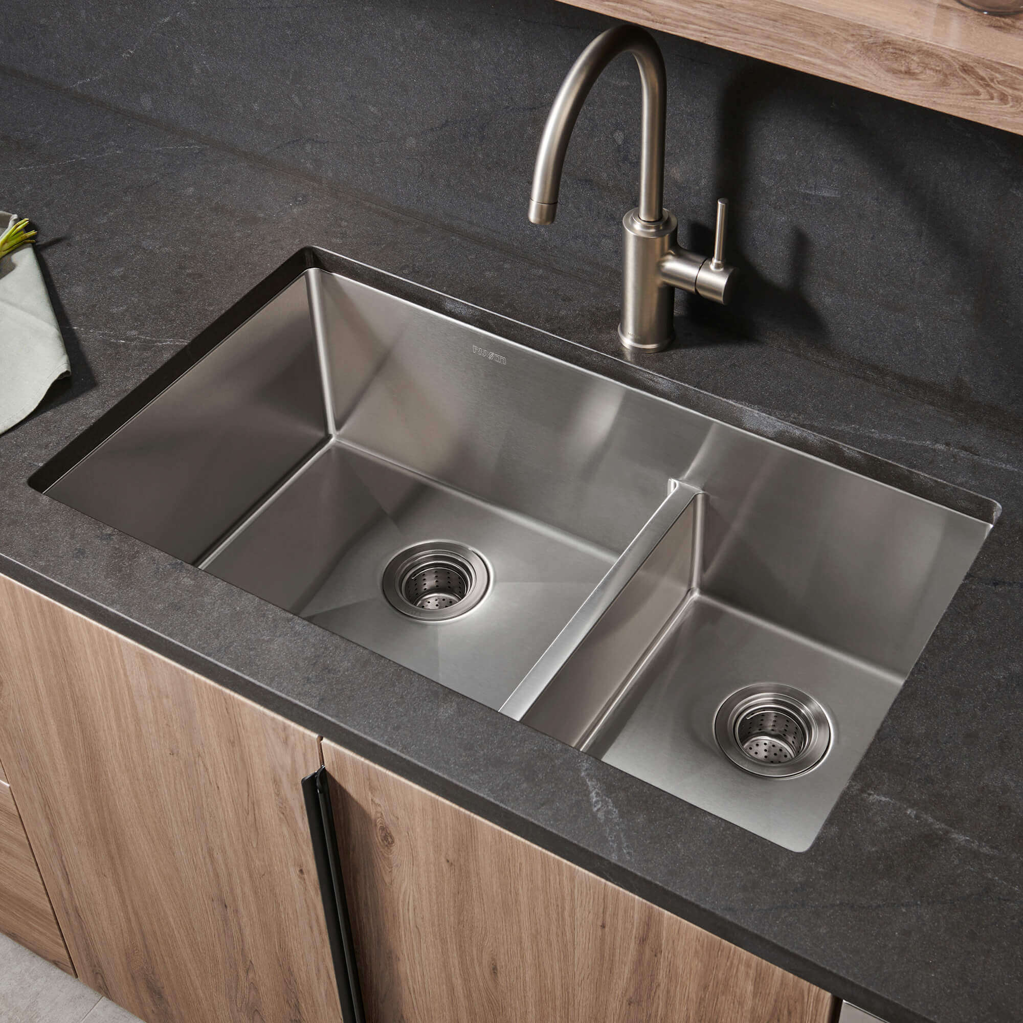 Kitchen Sinks